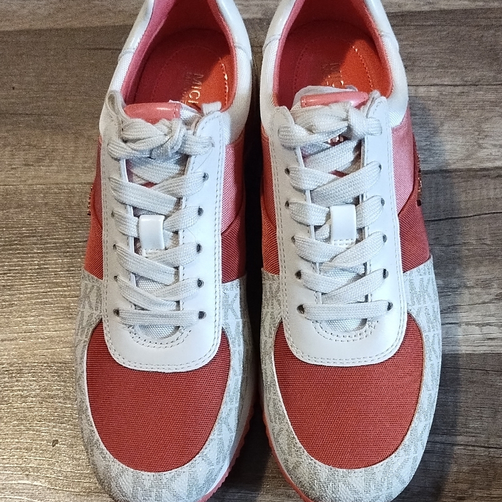 MK shoes